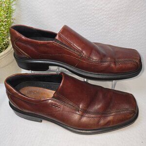 MENS ECCO HELSINKI SLIP ON LOAFER, COGNAC COLOR , EURO SIZE 44, US SIZE 10